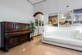 Happy & Beautiful Flat in Central Milan